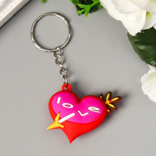 Брелок резина "Сердце с надписью - love" МИКС 4х3х1,4 см