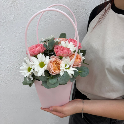 Авторский букет 275 - нежная композиция